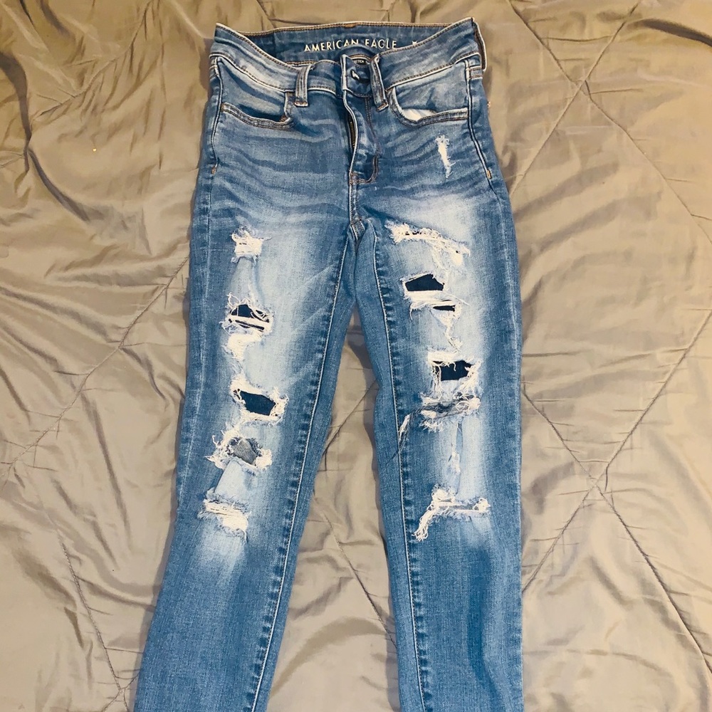 BRAND NEW AMERICAN EAGLE JEANS - Picture 2 of 4